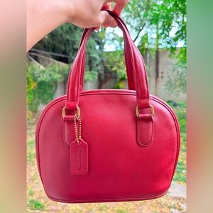 ❤️ 100% Authentic RARE VINTAGE Coach Petite PelhamTop Handle Bag #9959 in Red ❤️